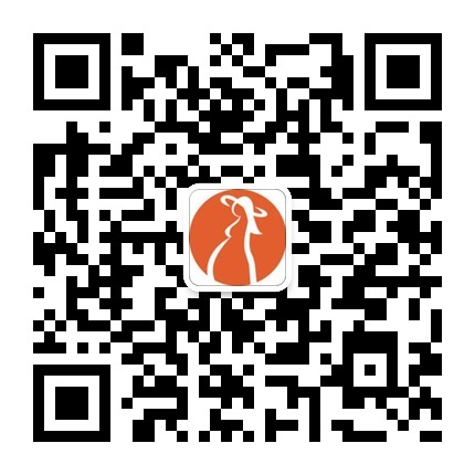 使用微信安装并打开二维码扫描工具,将手机摄像头对准网页上的二维码图片扫描即可。